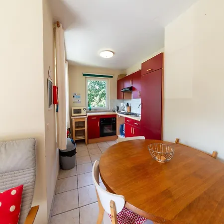 Forest-edge Hideaway, * Bouillon